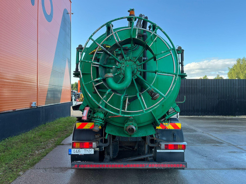 Scania R 124 6x2*4 TANK 1500 I + 13000 l / VACUUM Moro PM200 year 2015 / PRESSURE Pratissoli 500 bar / 200 l/min - Truk vakum: gambar 5 Scania R 124 6x2*4 TANK 1500 I + 13000 l / VACUUM Moro PM200 year 2015 / PRESSURE Pratissoli 500 bar / 200 l/min - Truk vakum: gambar 5