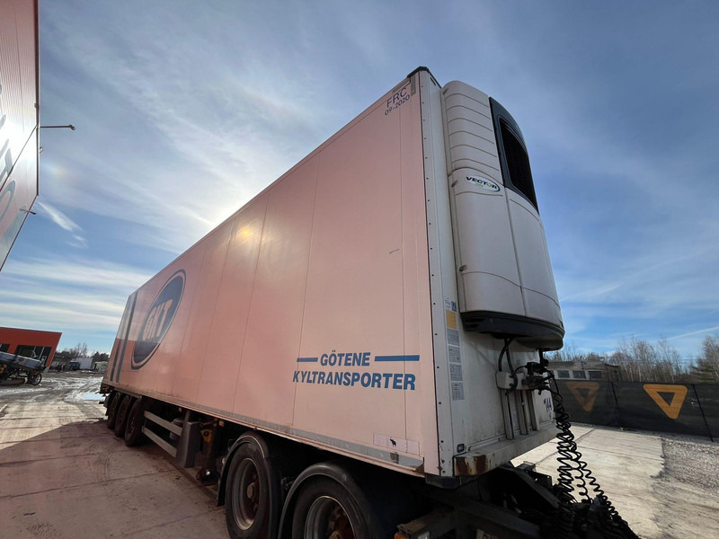 Schmitz Cargobull SCBS3B CARRIER Vector 1550 / BOX L=13396 mm - Trailer berpendingin: gambar 1 Schmitz Cargobull SCBS3B CARRIER Vector 1550 / BOX L=13396 mm - Trailer berpendingin: gambar 1