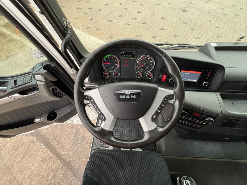 Tractor head MAN TGX 28.480 6x2 XXL CAB / INTARDER / DOUBLE BOGIE: gambar 15