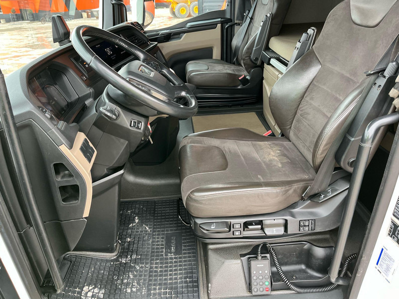 Tractor head MAN TGX 28.510 6x2 TWIN BED GX CAB / INTARDER / DOUBLE BOGIE: gambar 20