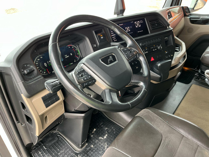 Tractor head MAN TGX 28.510 6x2 TWIN BED GX CAB / INTARDER / DOUBLE BOGIE: gambar 16