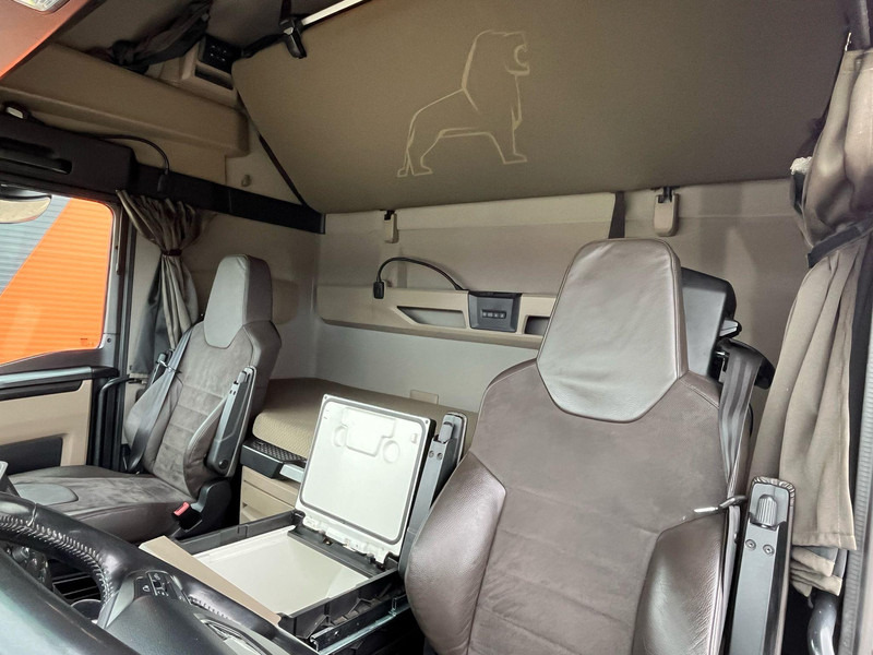 Tractor head MAN TGX 28.510 6x2 TWIN BED GX CAB / INTARDER / DOUBLE BOGIE: gambar 19