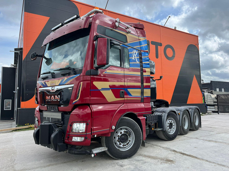 MAN TGX 41.640 8x4/4 250 TON / HYDRAULICS / INTARDER - Tractor head: gambar 2 MAN TGX 41.640 8x4/4 250 TON / HYDRAULICS / INTARDER - Tractor head: gambar 2