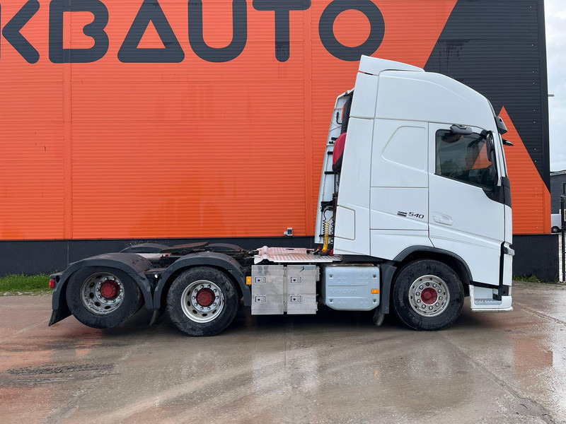 Volvo FH 540 6x2 ADR / GLOBE XL / HYDRAULICS / RETARDER / DOUBLE BOGIE - Tractor head: gambar 4 Volvo FH 540 6x2 ADR / GLOBE XL / HYDRAULICS / RETARDER / DOUBLE BOGIE - Tractor head: gambar 4