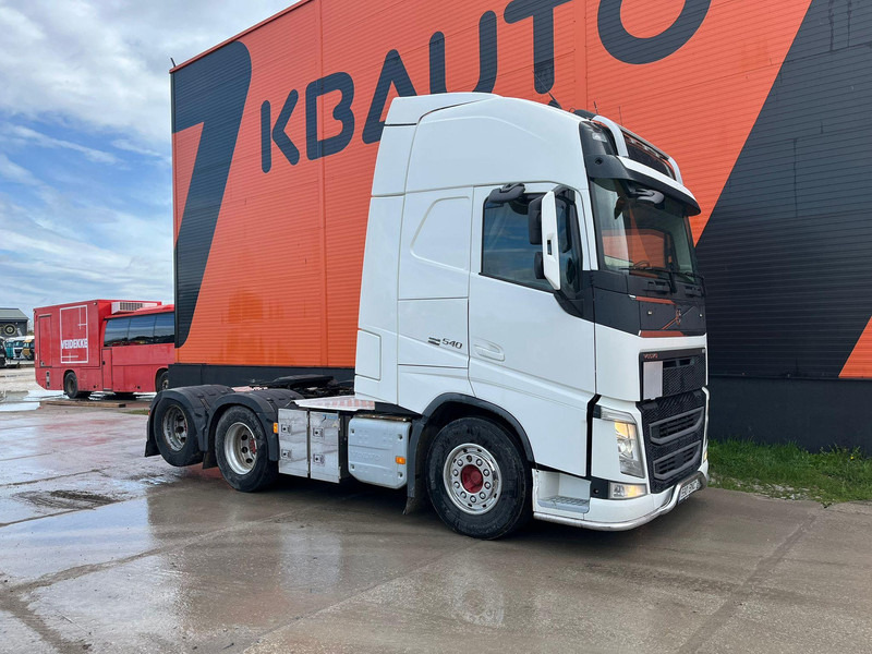 Volvo FH 540 6x2 ADR / GLOBE XL / HYDRAULICS / RETARDER / DOUBLE BOGIE - Tractor head: gambar 3 Volvo FH 540 6x2 ADR / GLOBE XL / HYDRAULICS / RETARDER / DOUBLE BOGIE - Tractor head: gambar 3