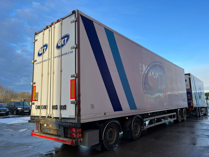 Vak V-4-40 VECTOR 1850 / BOX L=12385 mm - Trailer berpendingin: gambar 4 Vak V-4-40 VECTOR 1850 / BOX L=12385 mm - Trailer berpendingin: gambar 4