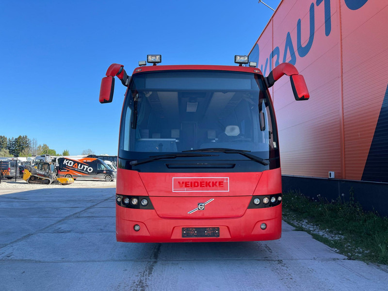 Volvo B 12 M 4x2 13 SEATS / AC / AUXILIARY HEATING / WC / KITCHEN - Bus pinggiran kota: gambar 2 Volvo B 12 M 4x2 13 SEATS / AC / AUXILIARY HEATING / WC / KITCHEN - Bus pinggiran kota: gambar 2