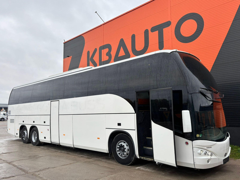Volvo B12B Beulas Glory 6x2*4 61 SEATS / AC / AUXILIARY HEATING / WC - Bus pariwisata: gambar 1 Volvo B12B Beulas Glory 6x2*4 61 SEATS / AC / AUXILIARY HEATING / WC - Bus pariwisata: gambar 1