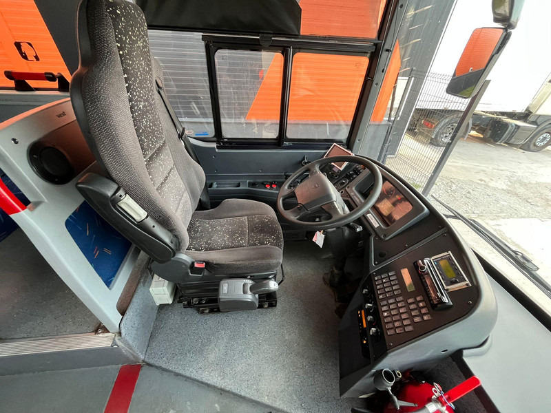 Bus pinggiran kota Volvo B13R Vest Horisont 6x2*4 AC / AUXILIARY HEATING / WHEELCHAIR LIFT: gambar 10