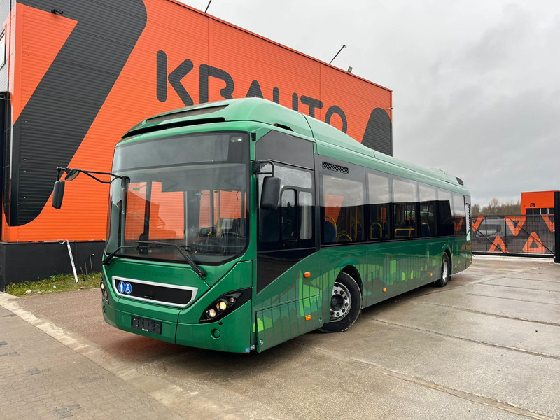 Volvo B5LH 7900 HYBRID 4x2 HYBRID / AC / AUXILIARY HEATING / WHEELCHAIR RAMP - Bus kota: gambar 3 Volvo B5LH 7900 HYBRID 4x2 HYBRID / AC / AUXILIARY HEATING / WHEELCHAIR RAMP - Bus kota: gambar 3