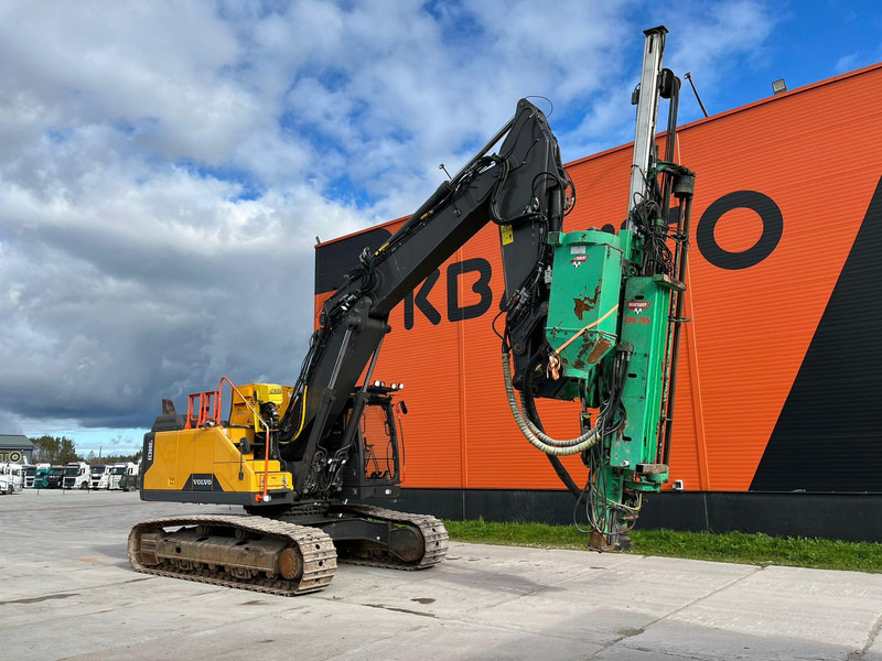 Volvo EC 300 E WITH MONTABERT CPA 295 DRILL PRICE 123900.- - Ekskavator perayap: gambar 3 Volvo EC 300 E WITH MONTABERT CPA 295 DRILL PRICE 123900.- - Ekskavator perayap: gambar 3