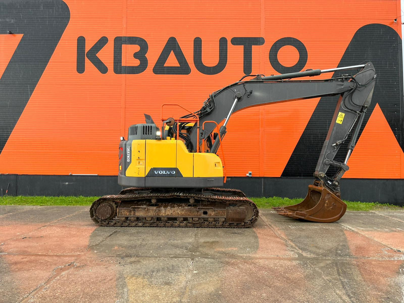 Volvo ECR 235 E CENTRAL LUBRICATION / AC - Ekskavator perayap: gambar 4 Volvo ECR 235 E CENTRAL LUBRICATION / AC - Ekskavator perayap: gambar 4