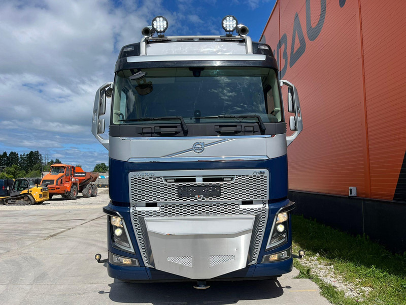 Volvo FH 16 650 8x2*6 HMF 6020K-RC + JIB / PLATFORM L=6344 mm - Truk flatbed, Truk derek: gambar 3 Volvo FH 16 650 8x2*6 HMF 6020K-RC + JIB / PLATFORM L=6344 mm - Truk flatbed, Truk derek: gambar 3
