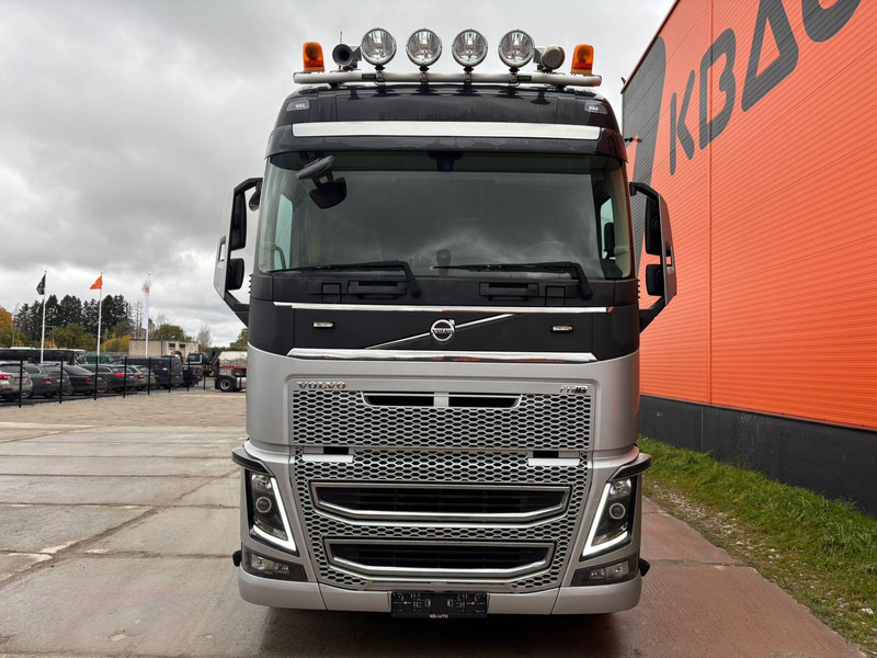 Volvo FH 16 650 8x4*4 PALFINGER PK 33002 EH / PLATFORM L=6779 mm - Truk flatbed, Truk derek: gambar 3 Volvo FH 16 650 8x4*4 PALFINGER PK 33002 EH / PLATFORM L=6779 mm - Truk flatbed, Truk derek: gambar 3
