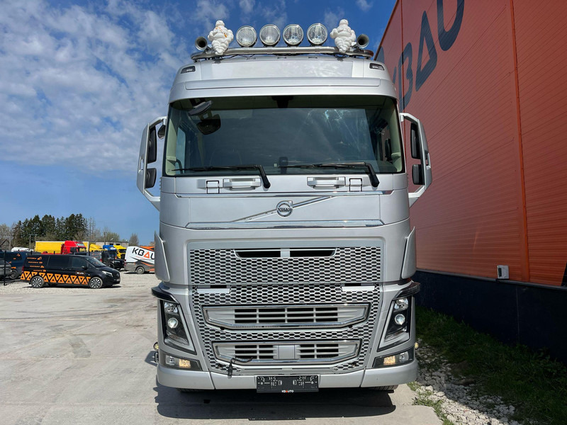 Volvo FH 16 750 6x4 9 TON FRONT AXLE / RETARDER / PTO / CHASSIS L=7856 mm - Truk sasis: gambar 3 Volvo FH 16 750 6x4 9 TON FRONT AXLE / RETARDER / PTO / CHASSIS L=7856 mm - Truk sasis: gambar 3