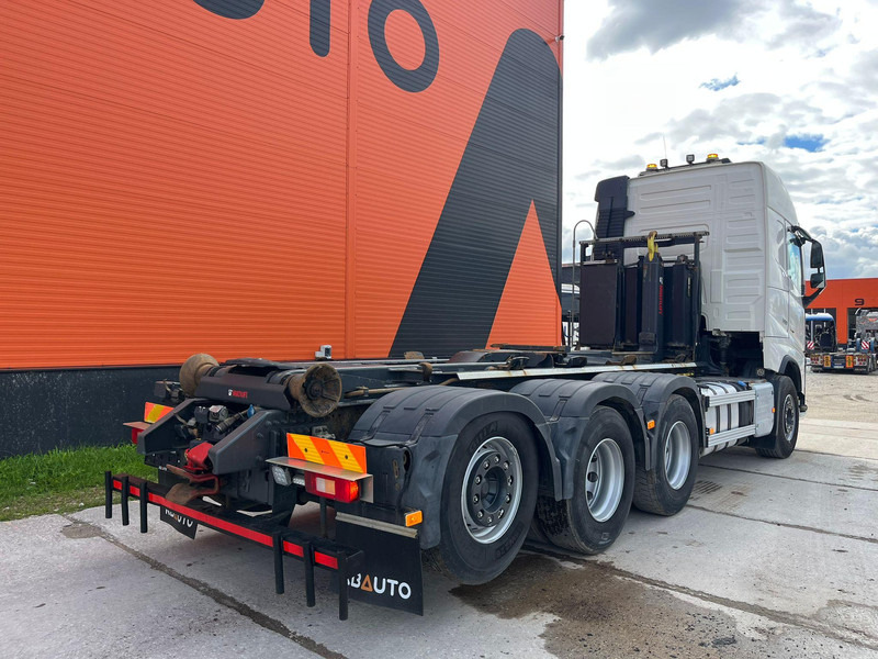 Volvo FH 500 8x4*4 HIAB XR 24 ton / L=5800 mm - Hook lift: gambar 5 Volvo FH 500 8x4*4 HIAB XR 24 ton / L=5800 mm - Hook lift: gambar 5