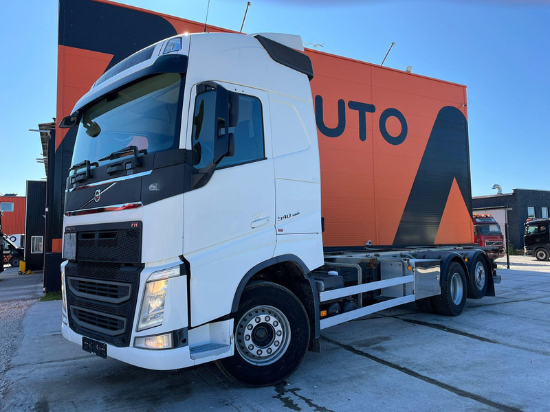 Volvo FH 540 6x2 RETARDER - Pengangkut kontainer/ Container truck: gambar 2 Volvo FH 540 6x2 RETARDER - Pengangkut kontainer/ Container truck: gambar 2