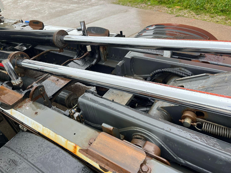 Hook lift Volvo FH 540 6x4 HIAB 21 ton / L=5600 mm / RETARDER / TANDEM AXLE LIFT: gambar 12