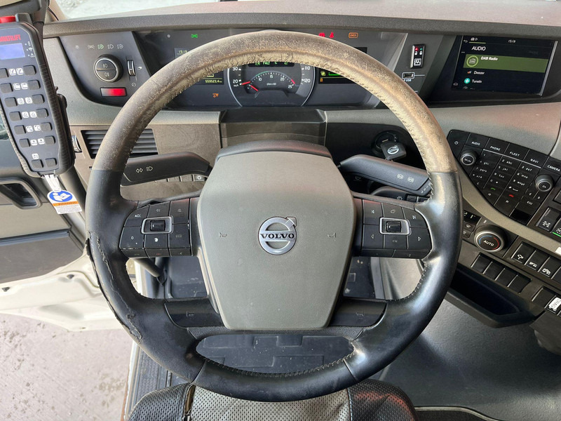 Hook lift Volvo FH 540 6x4 HIAB 21 ton / L=5600 mm / RETARDER / TANDEM AXLE LIFT: gambar 16