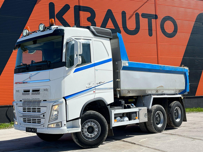 Volvo FH 540 6x4 RETARDER / TANDEM AXLE LIFT / BIG AXLES / BOX L=4488 mm - Truk jungkit: gambar 1 Volvo FH 540 6x4 RETARDER / TANDEM AXLE LIFT / BIG AXLES / BOX L=4488 mm - Truk jungkit: gambar 1
