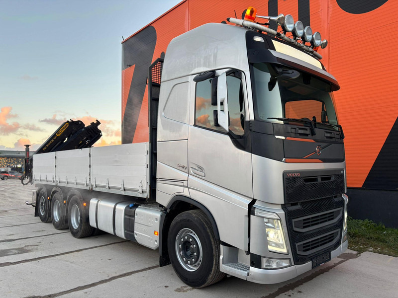 Volvo FH 540 8x4*4 PK 33002 EH / PLATFORM L=7049 mm - Truk flatbed, Truk derek: gambar 4 Volvo FH 540 8x4*4 PK 33002 EH / PLATFORM L=7049 mm - Truk flatbed, Truk derek: gambar 4