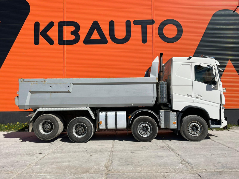 Volvo FH 540 8x4 RETARDER / TANDEM AXLE LIFT / BIG AXLES / BOX L=5704 mm - Truk jungkit: gambar 5 Volvo FH 540 8x4 RETARDER / TANDEM AXLE LIFT / BIG AXLES / BOX L=5704 mm - Truk jungkit: gambar 5