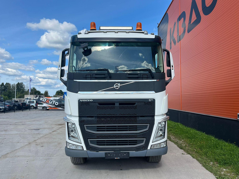 Volvo FH 540 8x4 RETARDER / TANDEM AXLE LIFT / BOX L=5501 mm - Truk jungkit: gambar 3 Volvo FH 540 8x4 RETARDER / TANDEM AXLE LIFT / BOX L=5501 mm - Truk jungkit: gambar 3