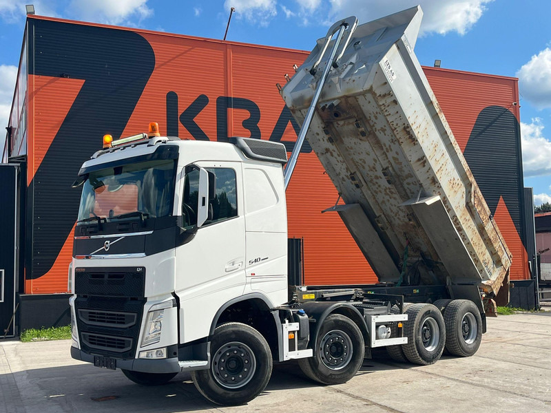 Volvo FH 540 8x4 RETARDER / TANDEM AXLE LIFT / BOX L=5501 mm - Truk jungkit: gambar 2 Volvo FH 540 8x4 RETARDER / TANDEM AXLE LIFT / BOX L=5501 mm - Truk jungkit: gambar 2