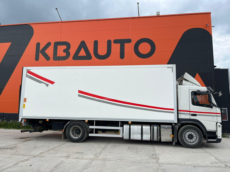 Volvo FM 330 4x2 BOX L=7533 mm - Truk box: gambar 5 Volvo FM 330 4x2 BOX L=7533 mm - Truk box: gambar 5