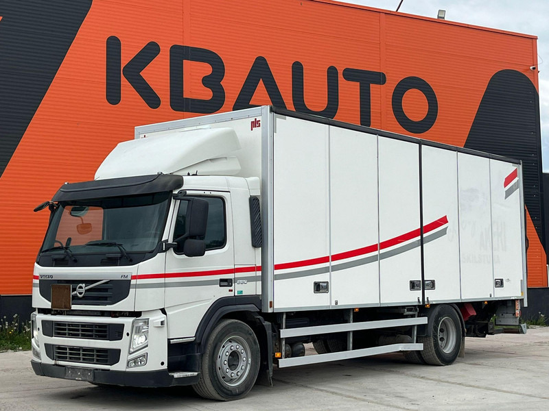 Volvo FM 330 4x2 BOX L=7533 mm - Truk box: gambar 1 Volvo FM 330 4x2 BOX L=7533 mm - Truk box: gambar 1
