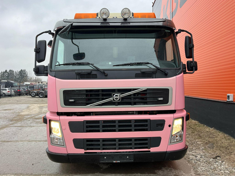 Volvo FM 330 6x2 TANK 14000 l / VACUUM JUROP PR 200 - Truk vakum: gambar 2 Volvo FM 330 6x2 TANK 14000 l / VACUUM JUROP PR 200 - Truk vakum: gambar 2