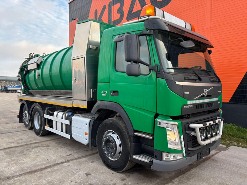Volvo FM 410 6x2*4 EUR-MARK TANK 14000L / VACUUM Ingersoll Rand VTB.810H.MA / PRESSURE WASH - Truk vakum: gambar 4 Volvo FM 410 6x2*4 EUR-MARK TANK 14000L / VACUUM Ingersoll Rand VTB.810H.MA / PRESSURE WASH - Truk vakum: gambar 4