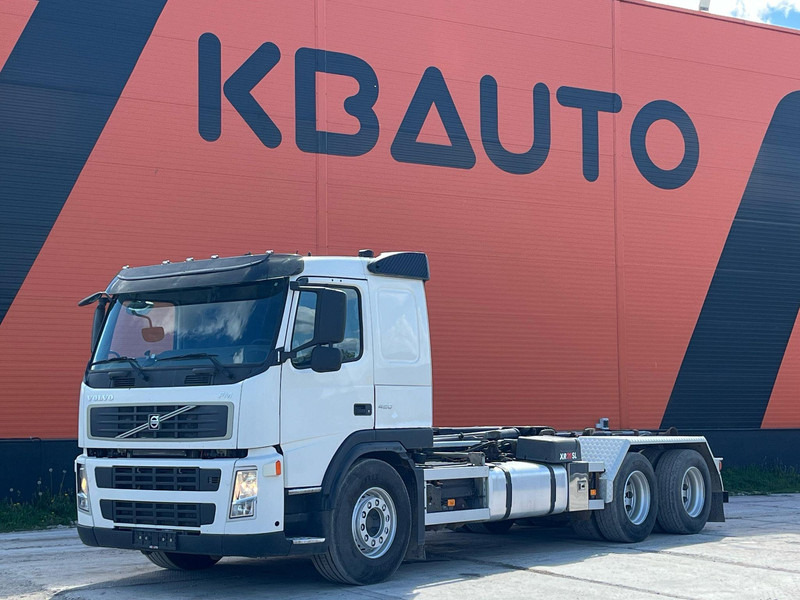 Volvo FM 420 6x4 HIAB 20 ton / L=5600 mm - Hook lift: gambar 1 Volvo FM 420 6x4 HIAB 20 ton / L=5600 mm - Hook lift: gambar 1