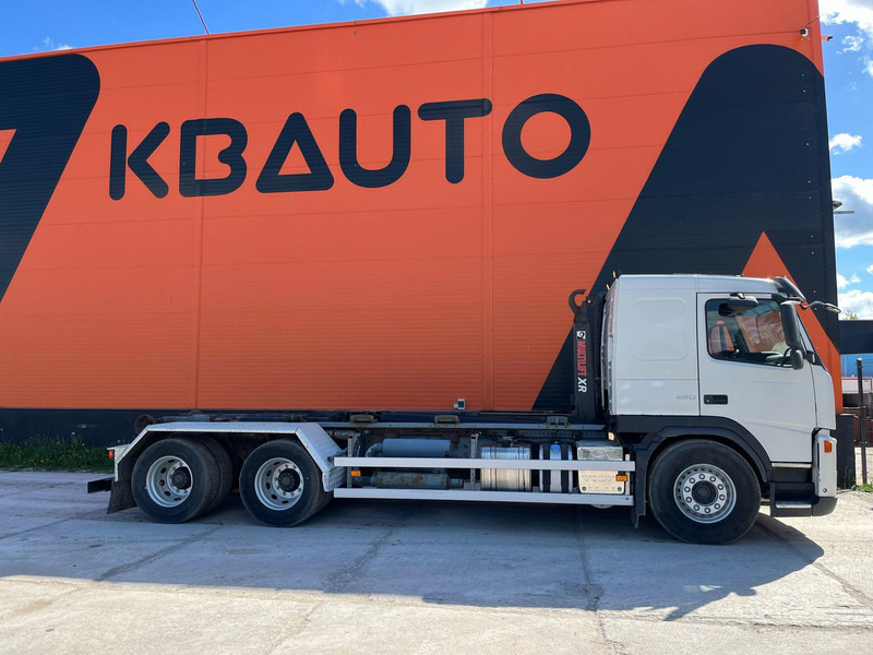 Volvo FM 420 6x4 HIAB 20 ton / L=5600 mm - Hook lift: gambar 5 Volvo FM 420 6x4 HIAB 20 ton / L=5600 mm - Hook lift: gambar 5