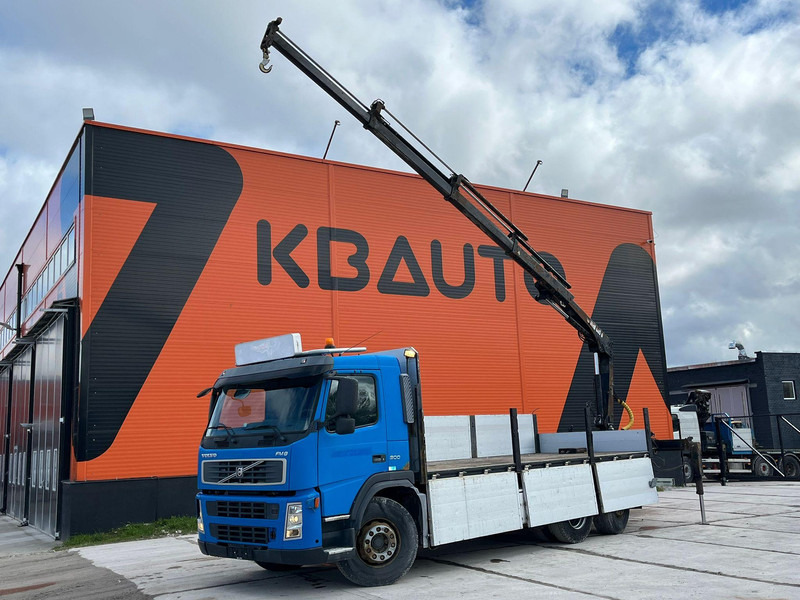 Volvo FM 9 300 6x2*4 HIAB 085D-3 / PLATFORM L=6320 mm - Truk flatbed, Truk derek: gambar 1 Volvo FM 9 300 6x2*4 HIAB 085D-3 / PLATFORM L=6320 mm - Truk flatbed, Truk derek: gambar 1
