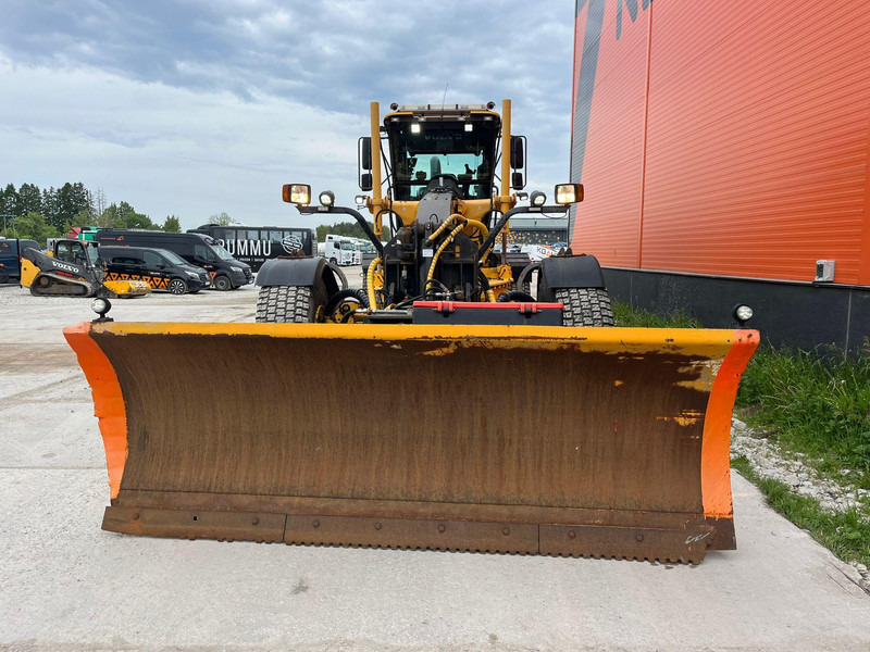 Volvo G946 LEICA 3D / AC / CENTRAL LUBRICATION / FULL REBUILD GEARBOX WITH WARRANTY / NEW CLUTCH - Grader: gambar 2 Volvo G946 LEICA 3D / AC / CENTRAL LUBRICATION / FULL REBUILD GEARBOX WITH WARRANTY / NEW CLUTCH - Grader: gambar 2