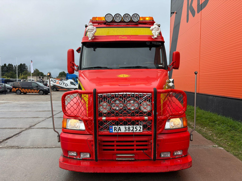 Volvo NH 12 460 6x4 Vulcan V-70 / 2x SEPSON 20 / 30 ton WINCH - Mobil derek: gambar 2 Volvo NH 12 460 6x4 Vulcan V-70 / 2x SEPSON 20 / 30 ton WINCH - Mobil derek: gambar 2
