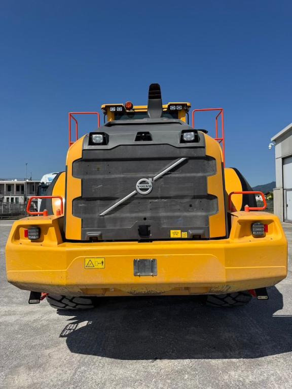 Volvo L180H - Wheel loader: gambar 3 Volvo L180H - Wheel loader: gambar 3