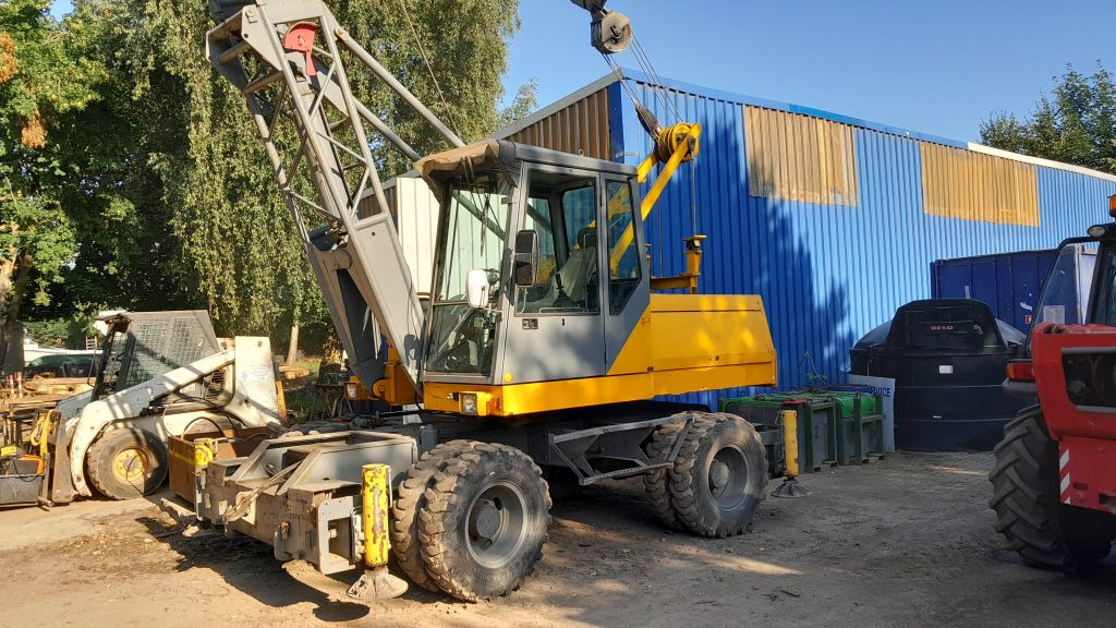 SENNEBOGEN S612M - Derek bergerak: gambar 1 SENNEBOGEN S612M - Derek bergerak: gambar 1