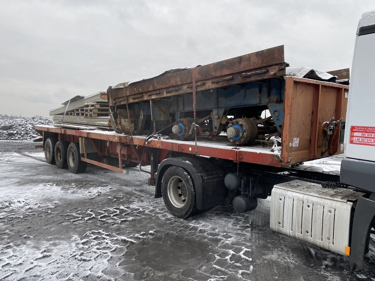 Robuste - Semi-trailer pengangkut kayu: gambar 1 Robuste - Semi-trailer pengangkut kayu: gambar 1