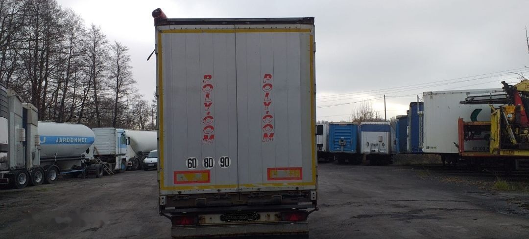 Schmitz Cargobull ruchoma podłoga - Semi-trailer dengan lantai berjalan: gambar 3 Schmitz Cargobull ruchoma podłoga - Semi-trailer dengan lantai berjalan: gambar 3