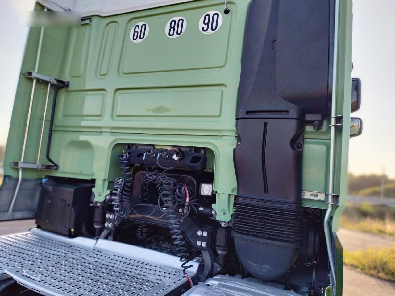 Tractor head DAF XF 106 510: gambar 9