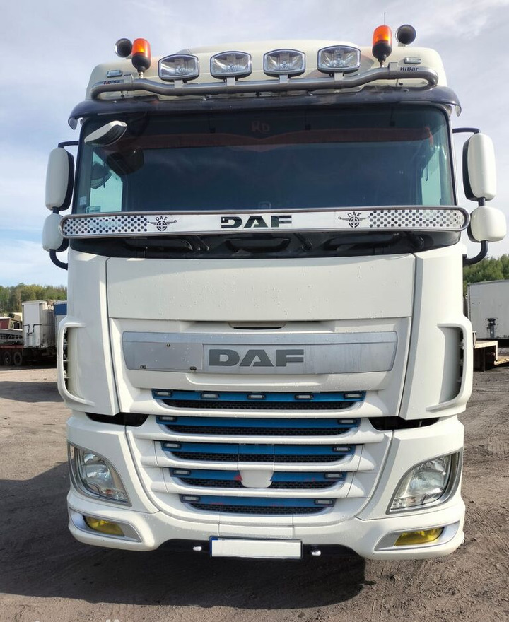 DAF XF 460 - Tractor head: gambar 1 DAF XF 460 - Tractor head: gambar 1