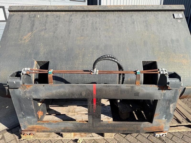 Indapp HSBZ 5000 - Ember loader: gambar 3 Indapp HSBZ 5000 - Ember loader: gambar 3