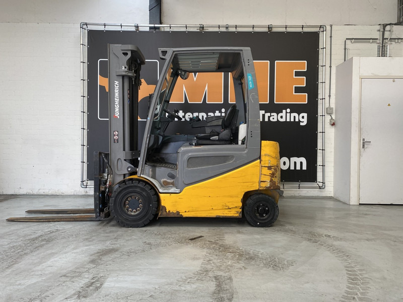 Jungheinrich EFG 425K - Forklift listrik: gambar 2 Jungheinrich EFG 425K - Forklift listrik: gambar 2