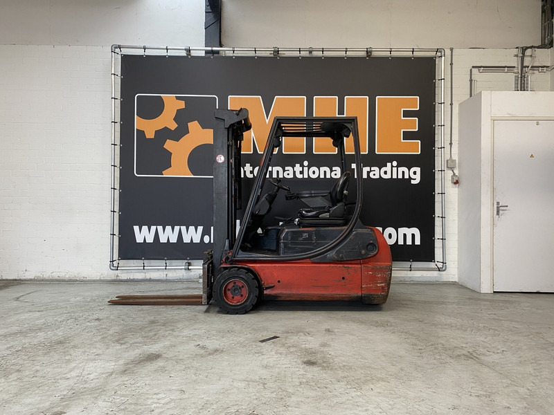 Linde E18C-02 - Forklift listrik: gambar 2 Linde E18C-02 - Forklift listrik: gambar 2