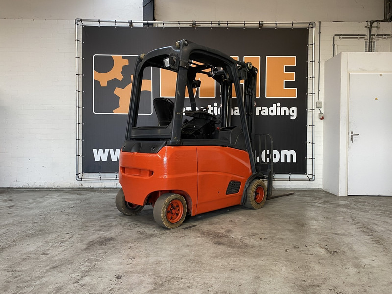 Linde E18PH-01 - Forklift listrik: gambar 4 Linde E18PH-01 - Forklift listrik: gambar 4