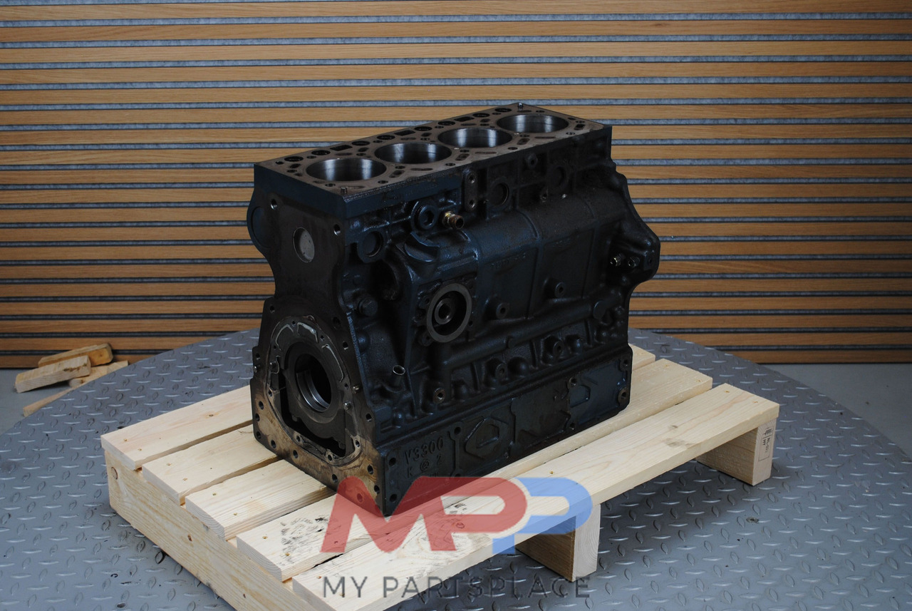 Kubota Blok Kubota V3300 - Blok silinder untuk Peralatan konstruksi: gambar 1 Kubota Blok Kubota V3300 - Blok silinder untuk Peralatan konstruksi: gambar 1