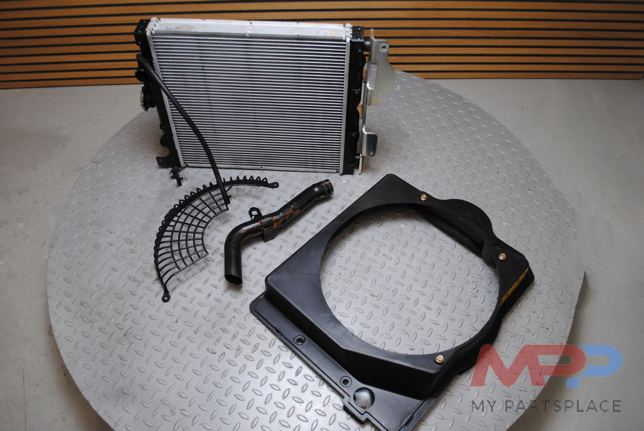 Kubota Radiator - Bobcat Graafmachine 7008808 - Radiator untuk Peralatan konstruksi: gambar 1 Kubota Radiator - Bobcat Graafmachine 7008808 - Radiator untuk Peralatan konstruksi: gambar 1