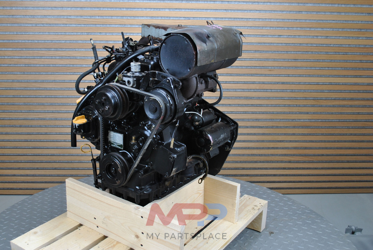 YANMAR 3TN75 - Mesin untuk Traktor: gambar 2 YANMAR 3TN75 - Mesin untuk Traktor: gambar 2